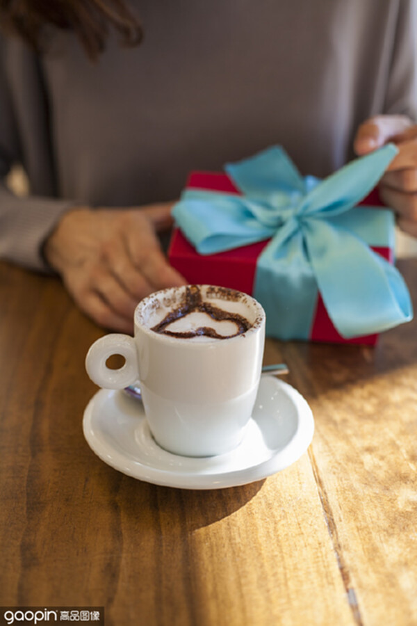 sending gift coffee